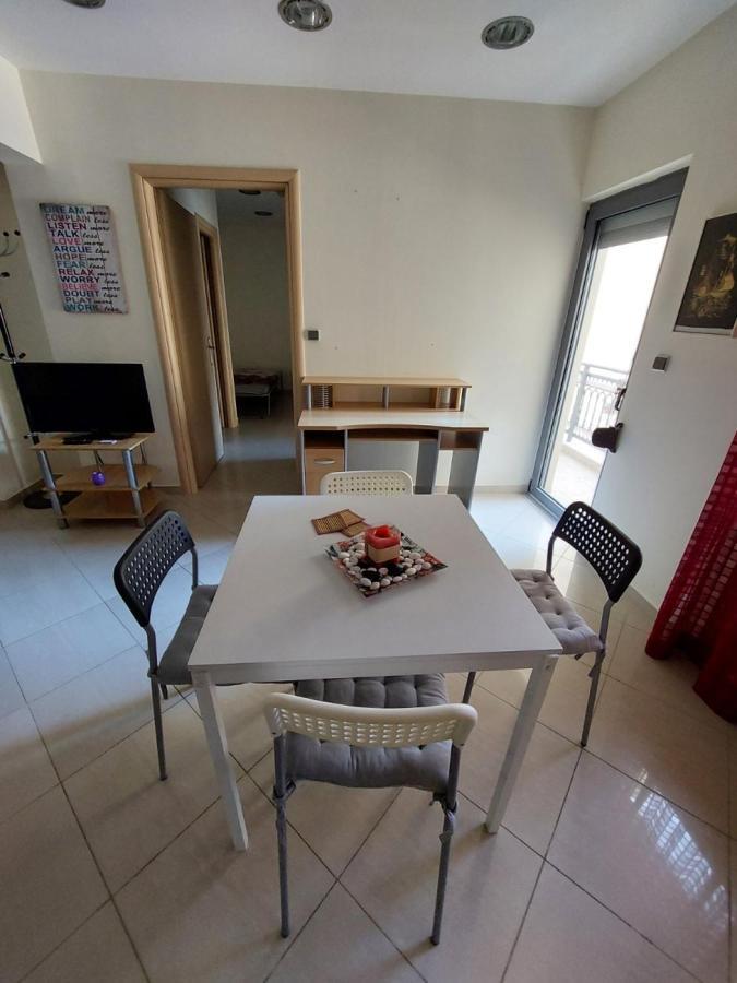 Fabulous Apartment In The Center Of Alexandroupolis Екстер'єр фото